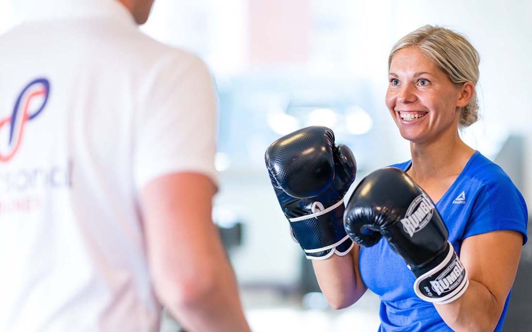 Op deze 10 manieren helpt personal training je om gemotiveerd te blijven voor sporten tijdens de herfst